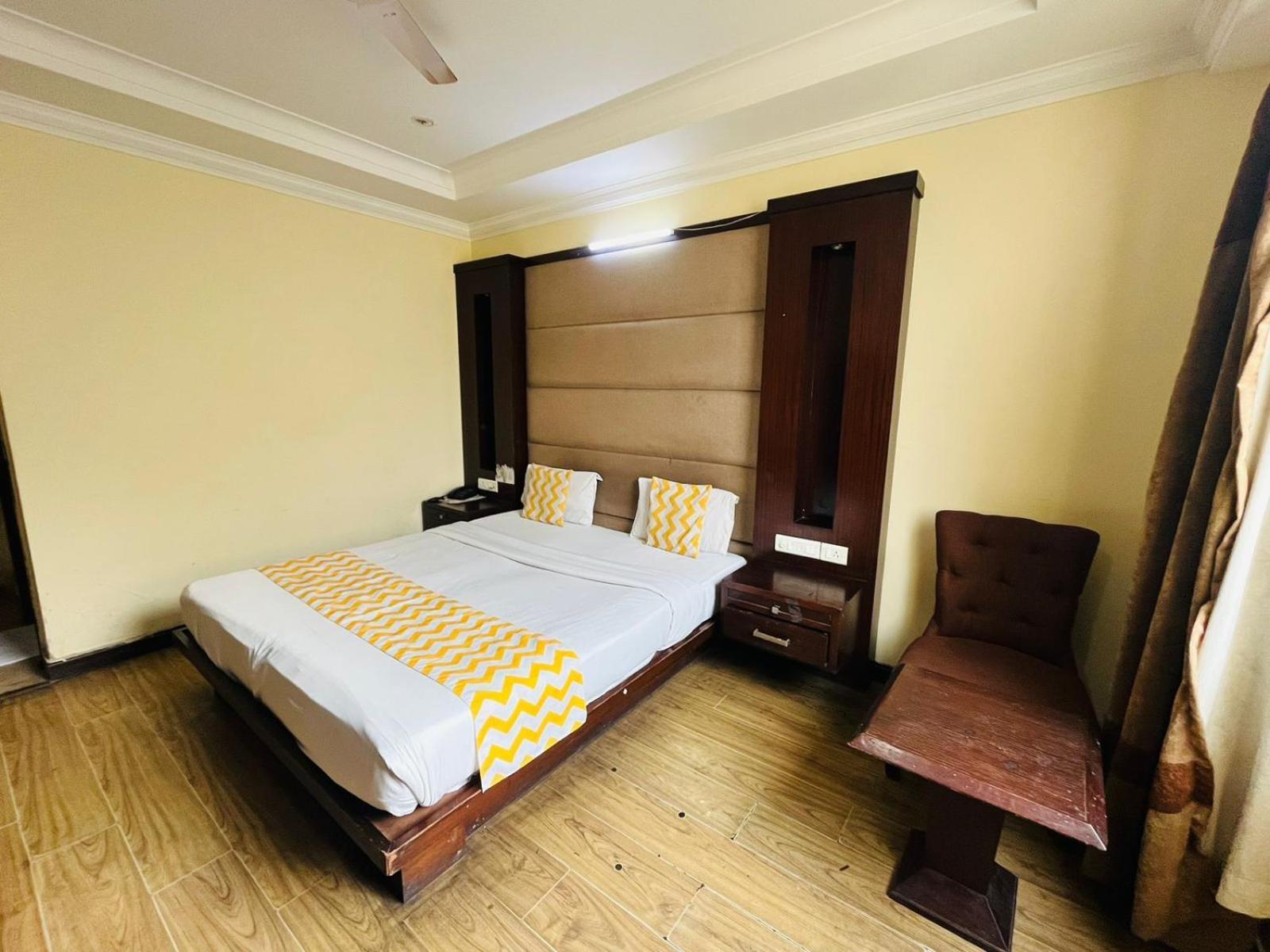 Apartment Ar Imperial - Nehru Enclave Luxury Couple Friendly *